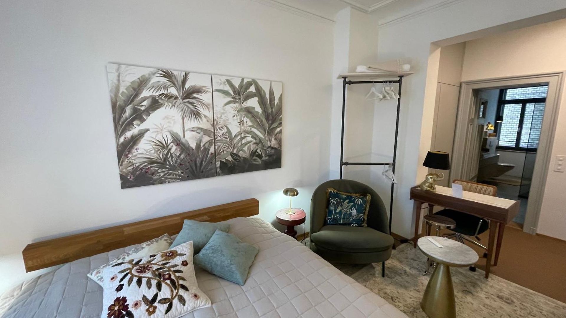 Exclusive Next To Main Station * Zurich