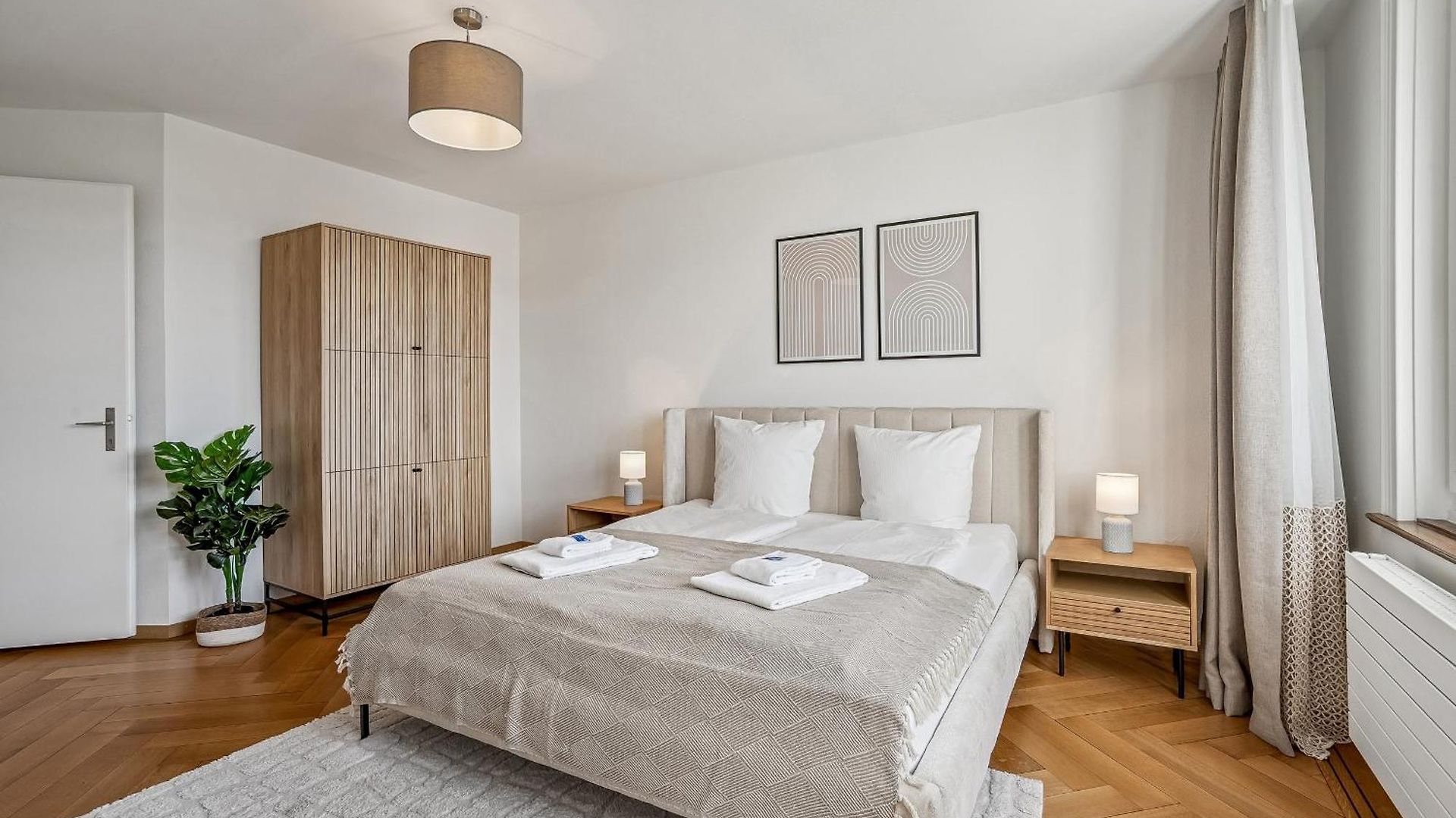 Exclusive Feel-good Oasis In Art Nouveau Style! - Sophia 1 Apartment Zurich
