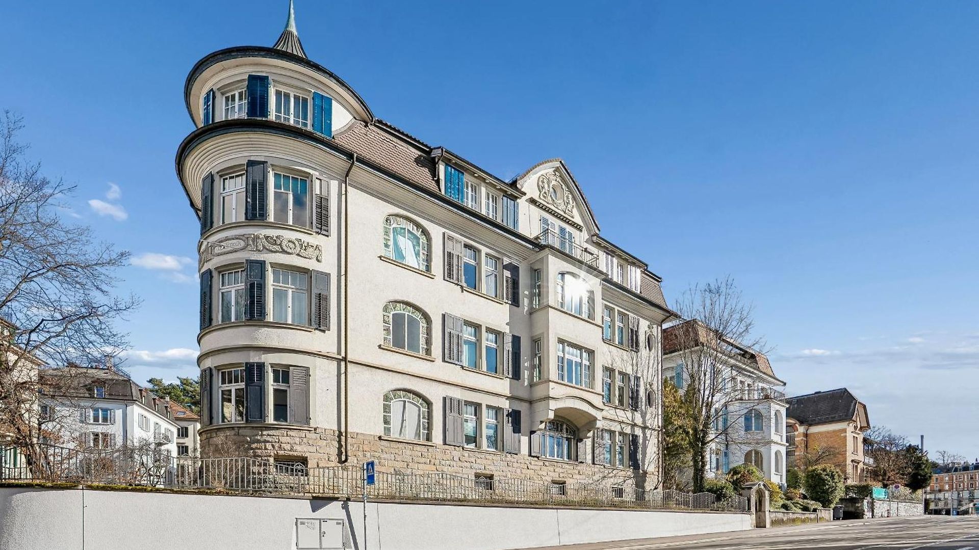 Exclusive Feel-good Oasis In Art Nouveau Style! - Sophia 1 Zurich