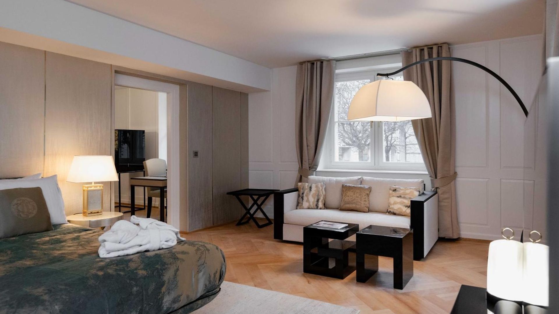 Hotel Mews House