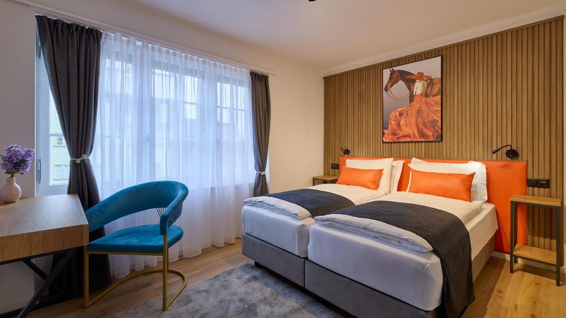 Franziskaner By Centra Hotel