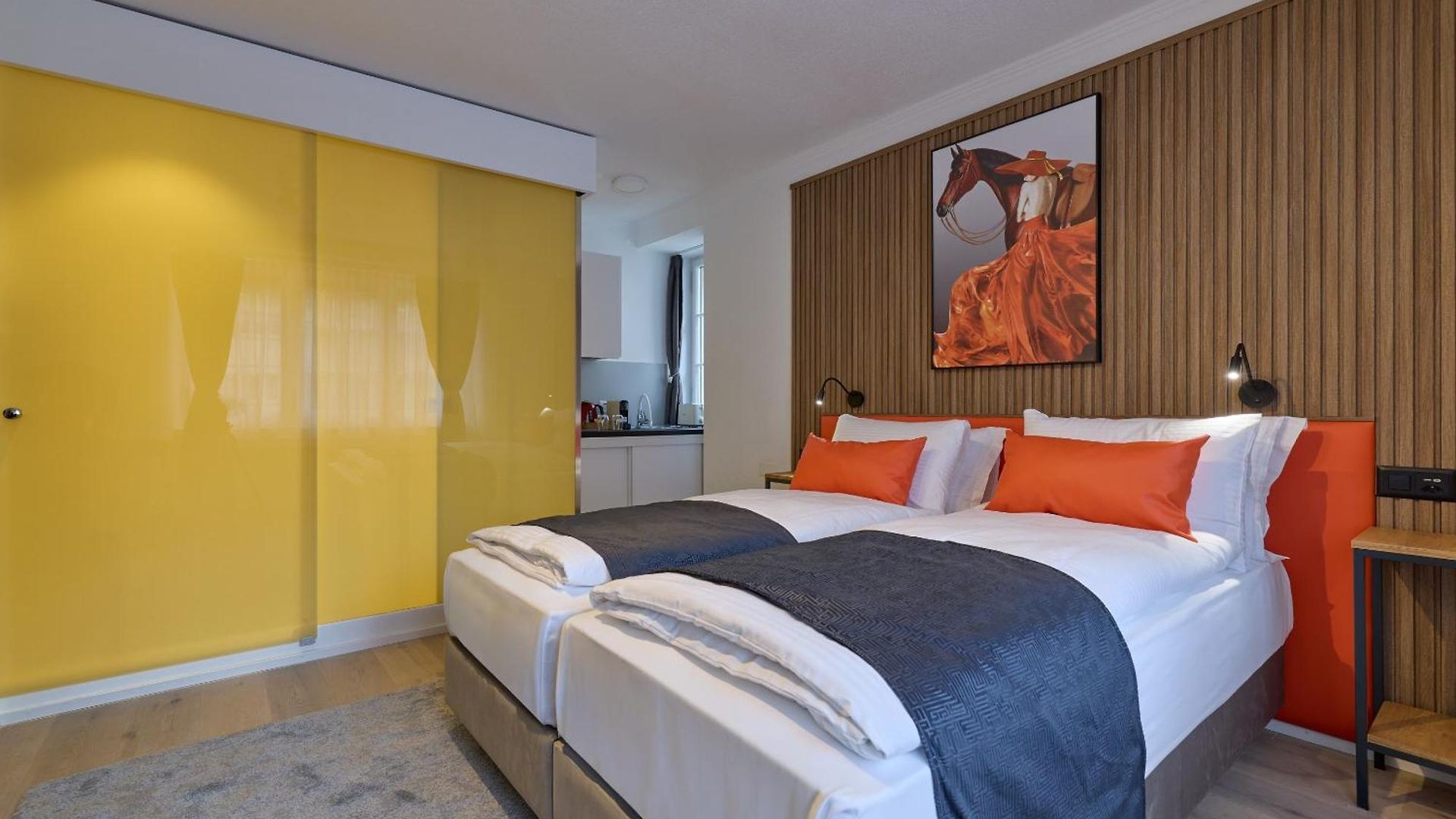 Hotel Franziskaner By Centra 3*