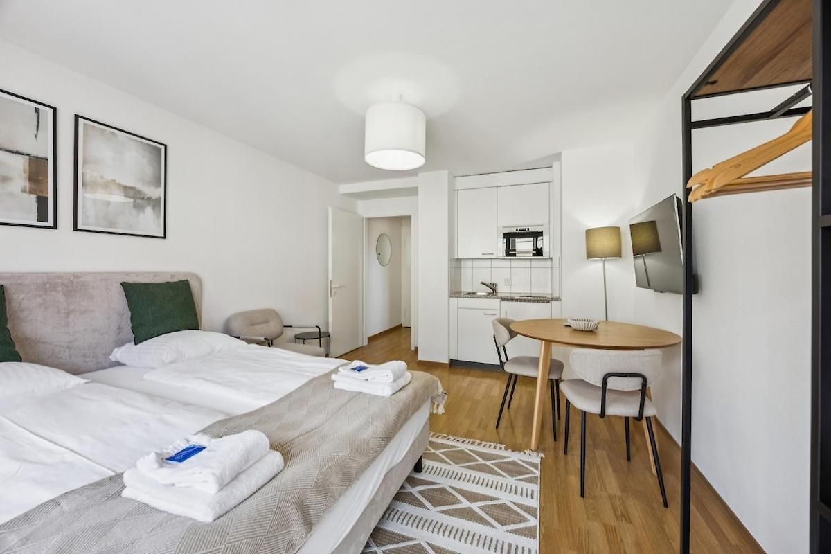 Apartment Wifi, Smart Tv, Centre, Queen Bed - Cr 18 *