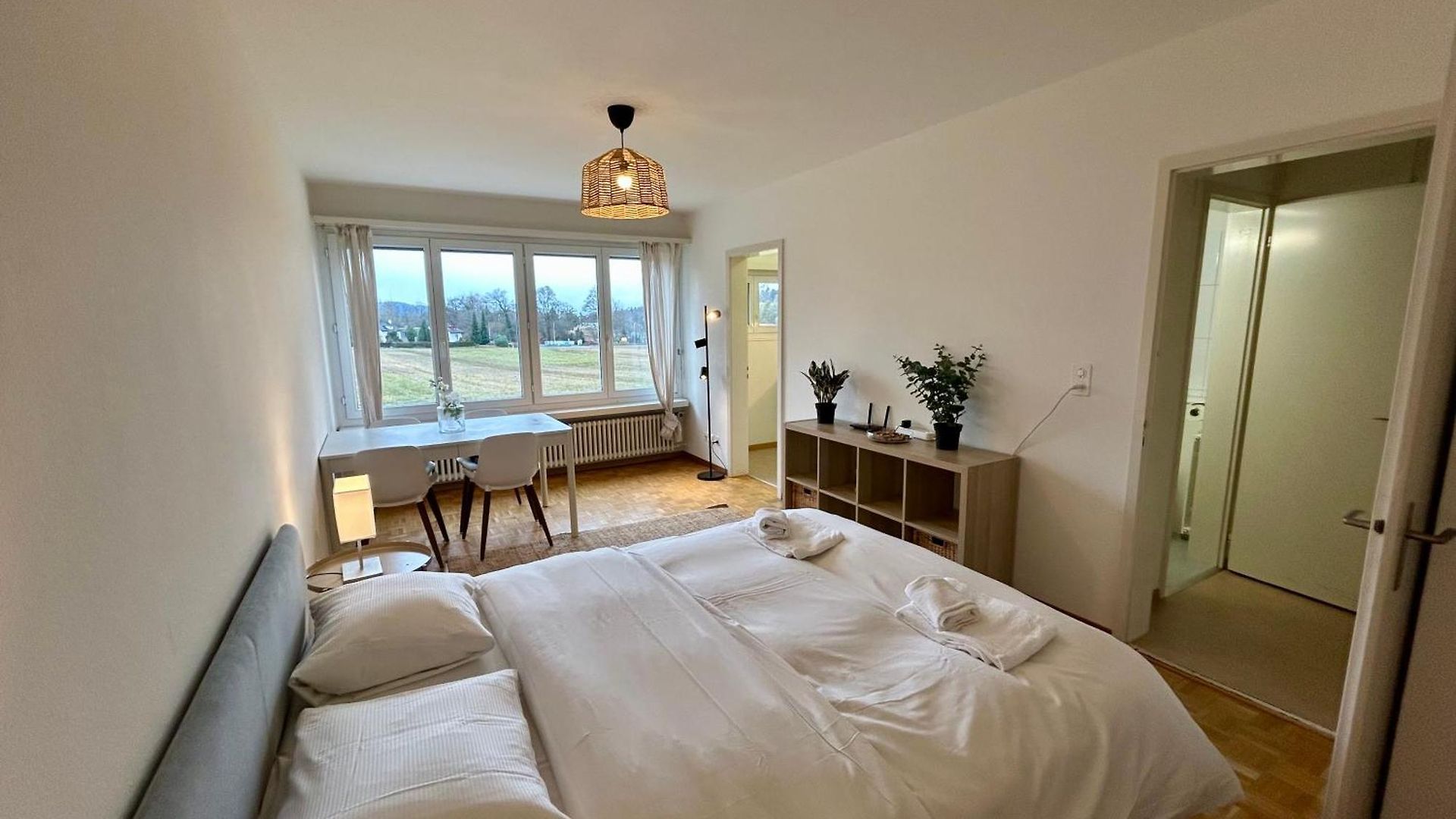 Cozy In Witikon District Apartment *