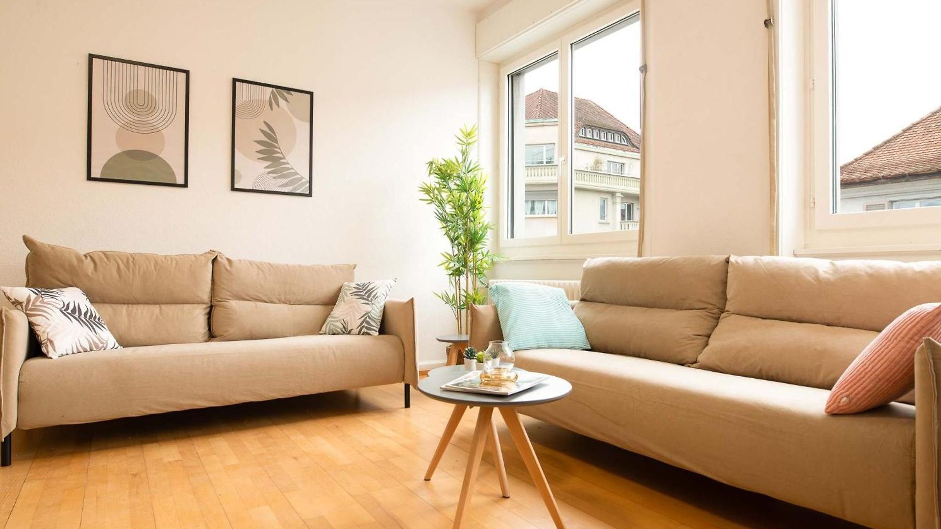 Apartment Spacious Flat With Game & Pool Table *