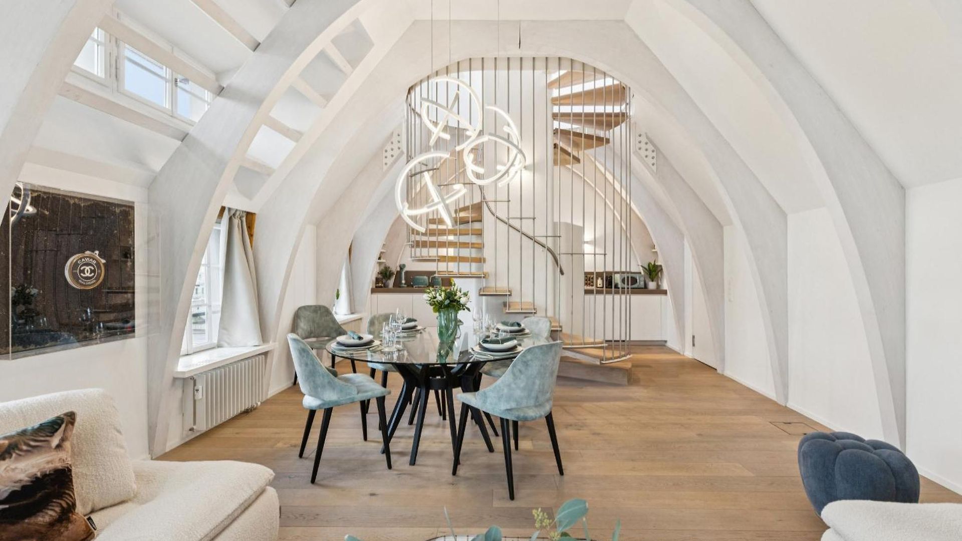 Old Town Diamond Penthouse Ac Private Rooftop *