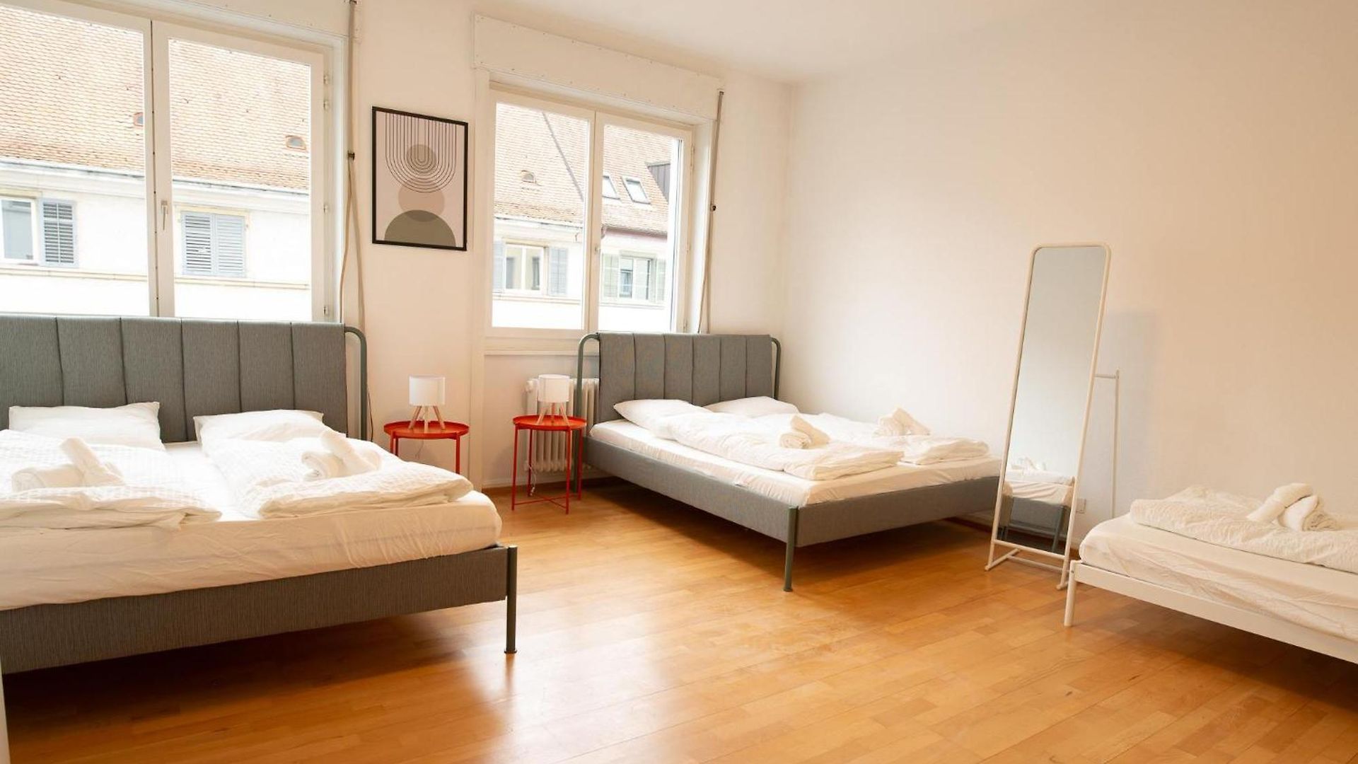 Apartment Spacious Flat With Game & Pool Table Zurich