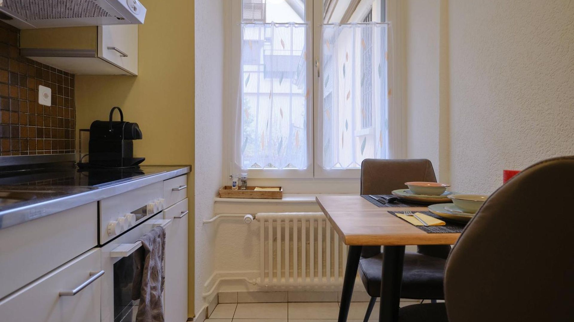 Stilvolles Im Zuercher Trendquartier Apartment