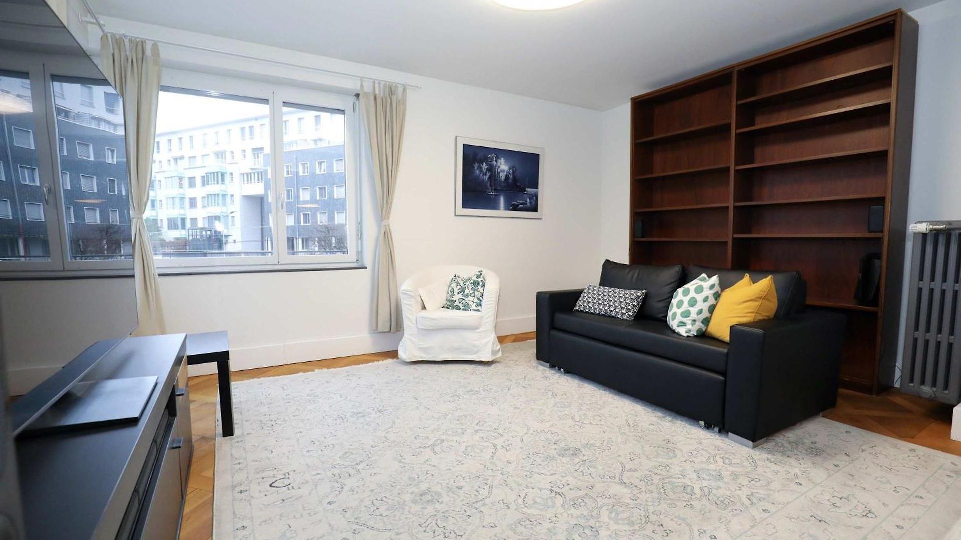 Steps From Sihlcity Free Parking Dining And Transit Apartment Zürich