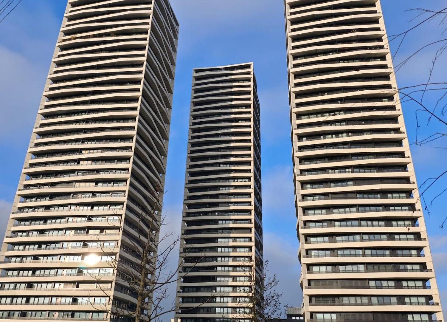 Sun Tower Apartment *