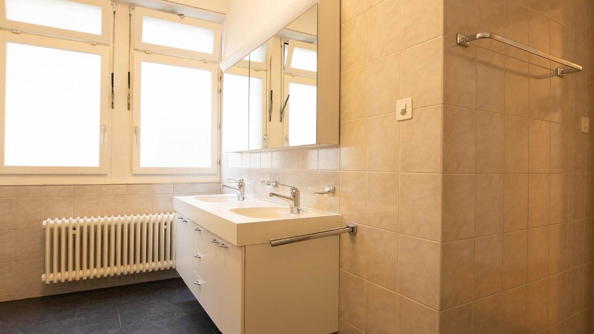 Spacious Flat With Game & Pool Table Apartment Zurich