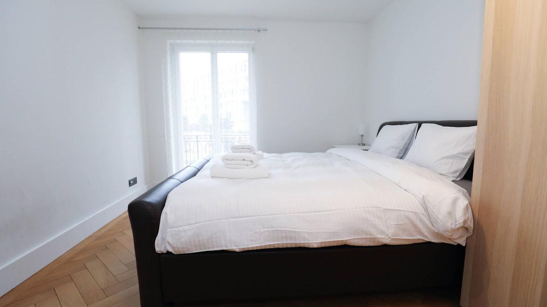Steps From Sihlcity Free Parking Dining And Transit *