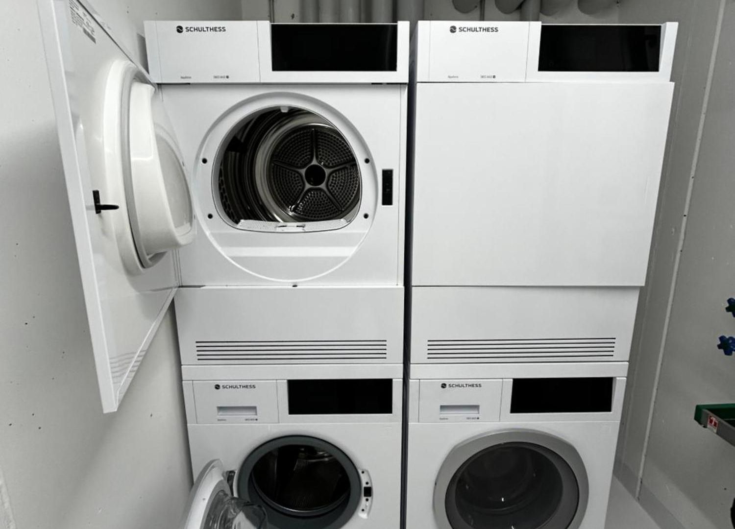 Modern Living, Luxe *