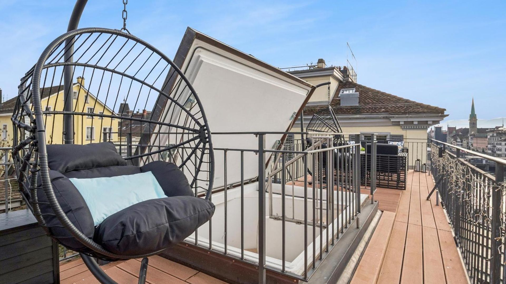 Old Town Diamond Penthouse Ac Private Rooftop *