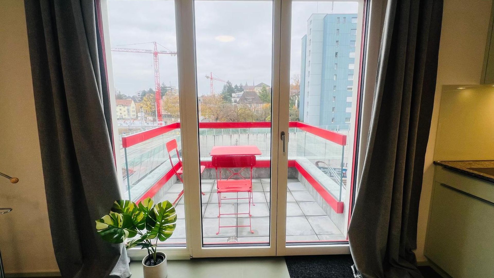 Modern Living, Luxe * Zurich
