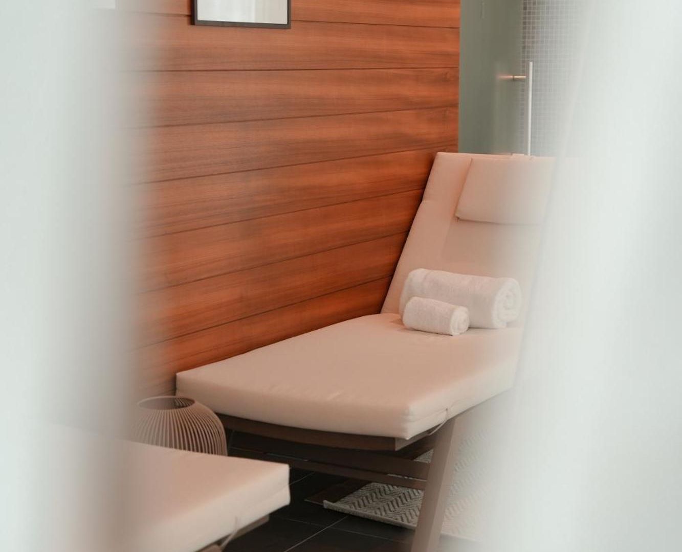 Park Hyatt – Center Luxury Hotel