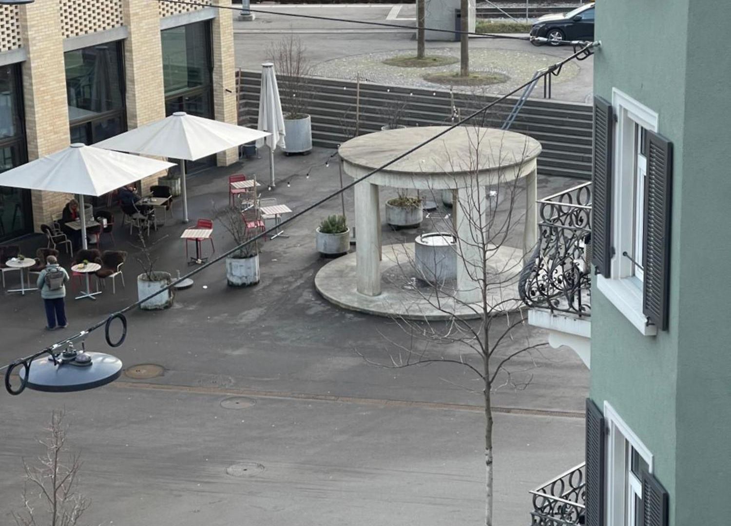 Exclusive Next To Main Station