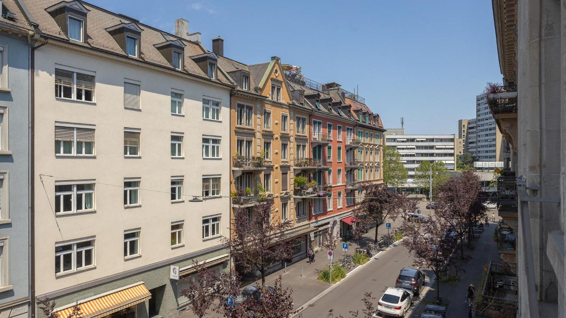 Delta - Bertastrasse - Self Check-in Zurich