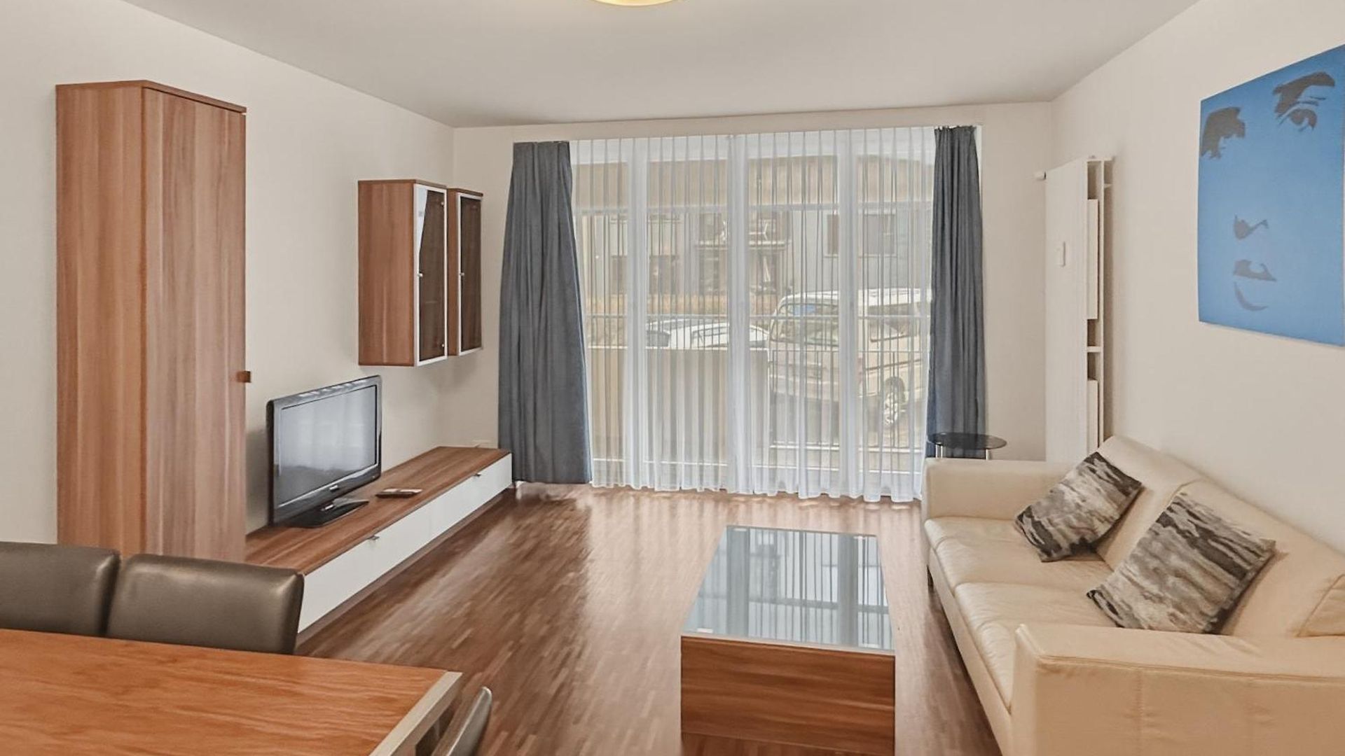 1br With Balcony Near - Flower 1 Apartment Zurich