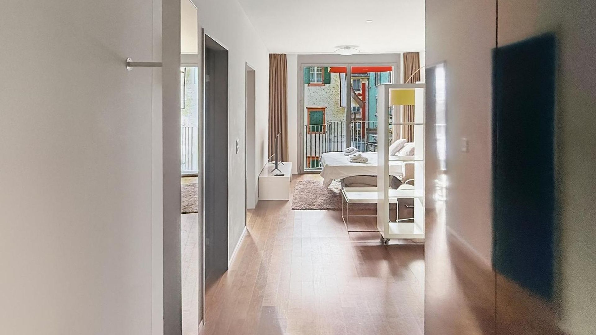 Stylish 1br In The Center - Baron 25