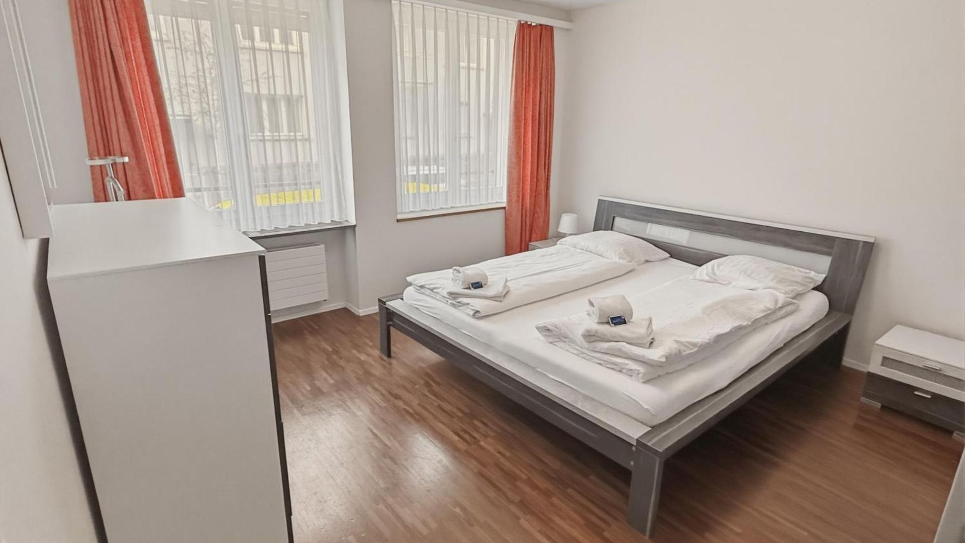 1br With Balcony Near - Flower 1 Apartment Zurich