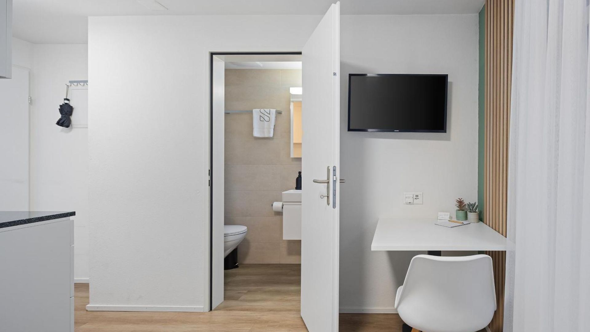 Stayy Nº7 & - Premium 24h Self Check-in 3* Zürich