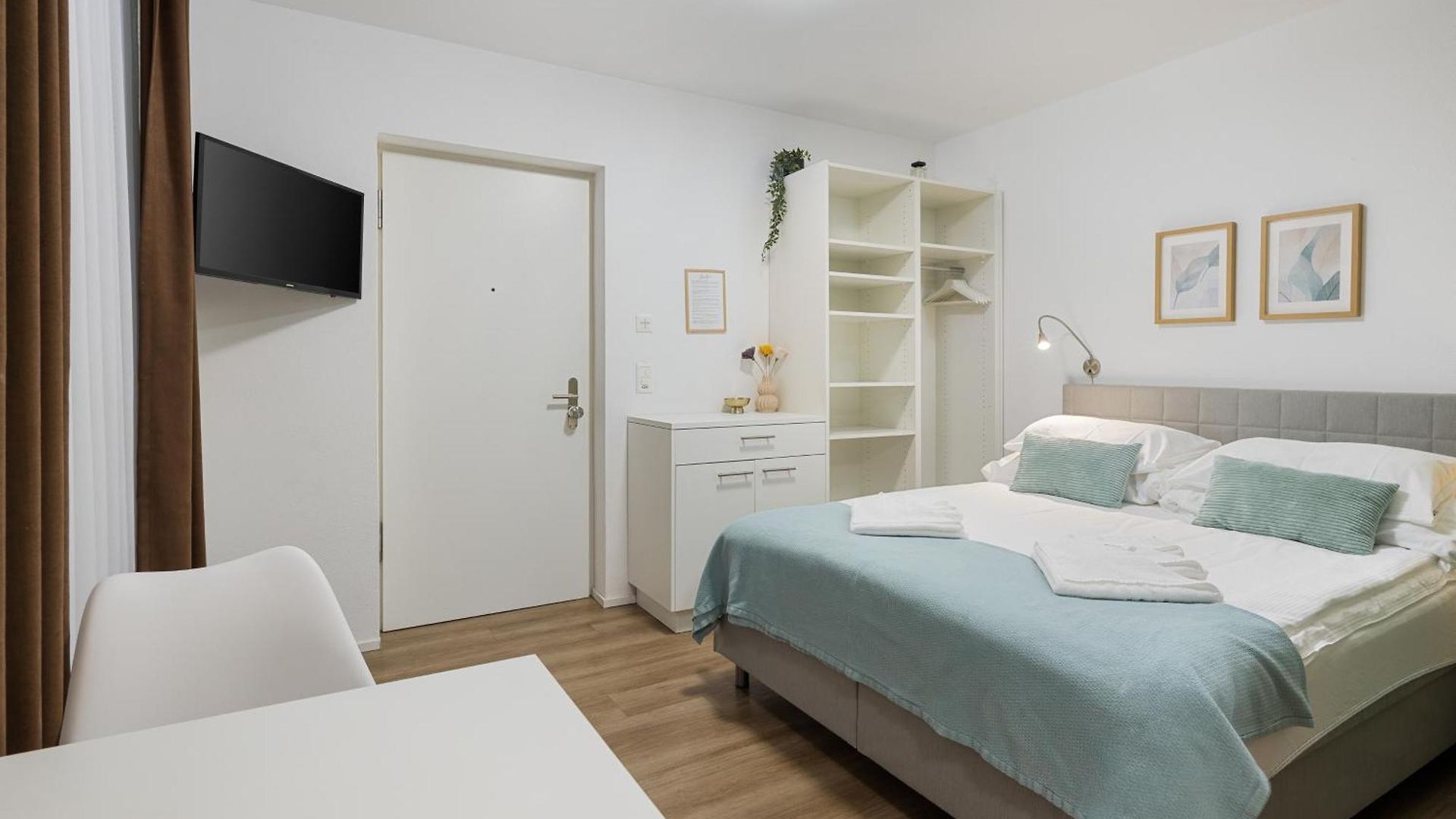Stayy Nº7 & - Premium 24h Self Check-in