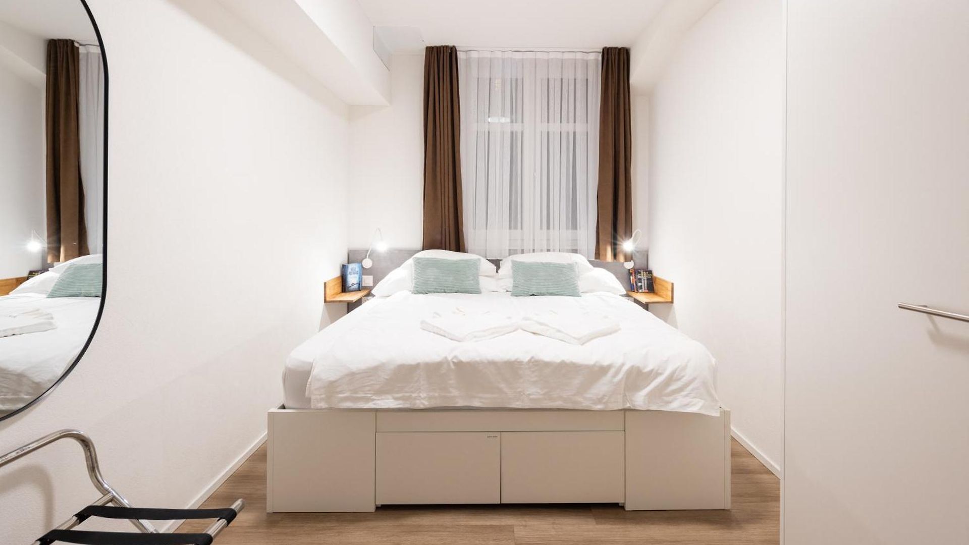 Aparthotel Stayy Nº7 & - Premium 24h Self Check-in Zürich
