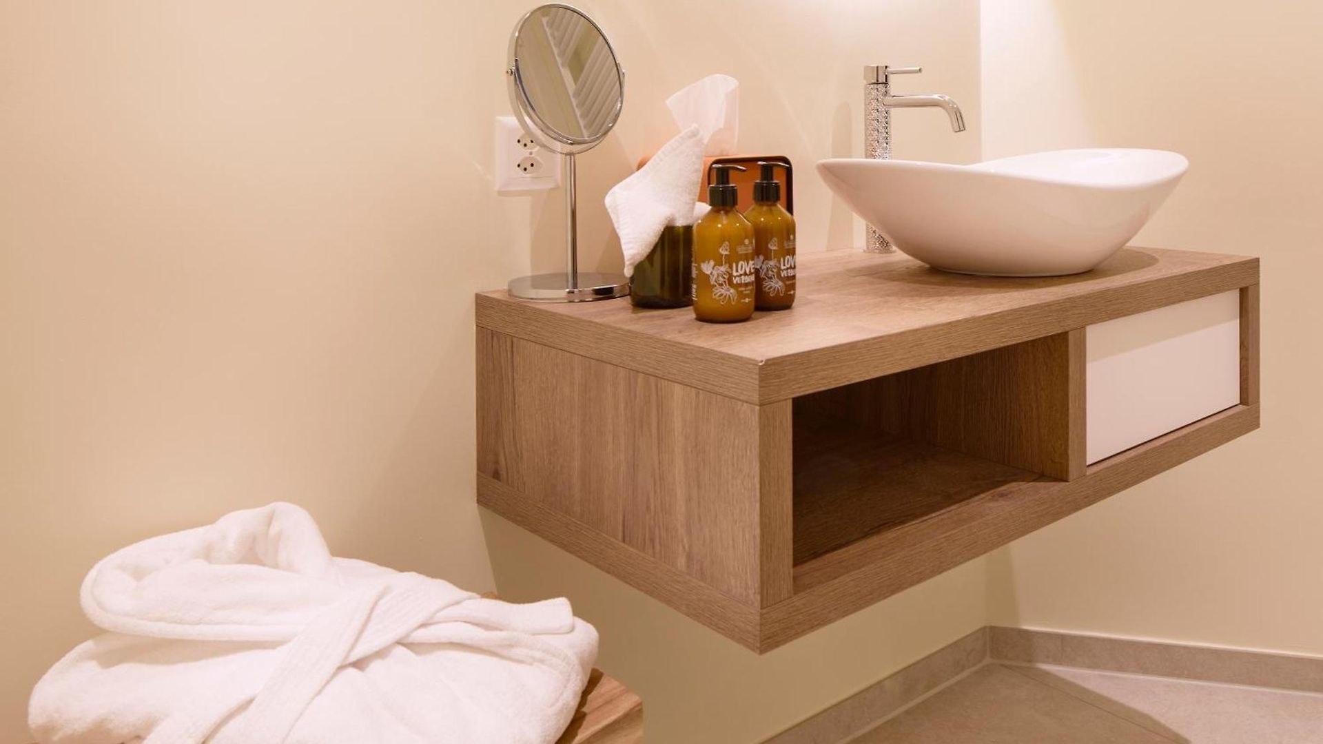 Hotel Platzhirsch - Downtown Boutique & Sushi Lounge