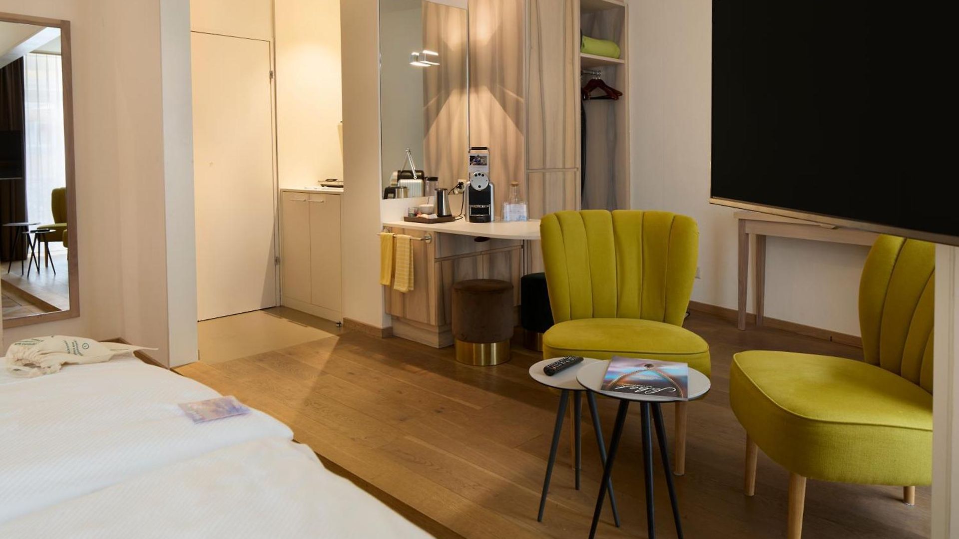 Hotel Platzhirsch - Downtown Boutique & Sushi Lounge 3*