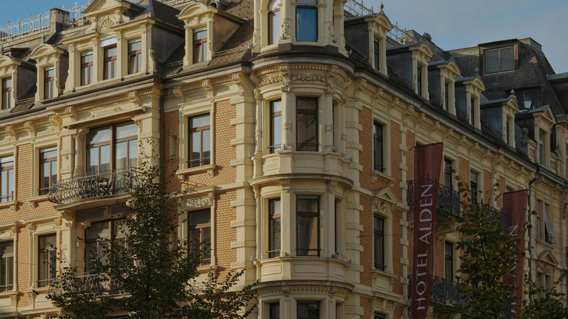 Hotel Alden Splügenschloss Zürich
