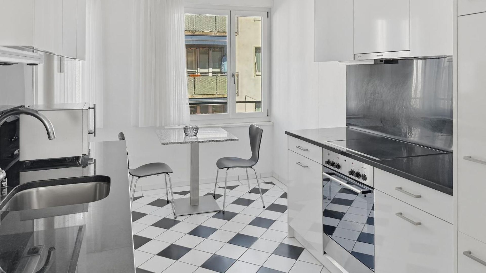 Amazing 2br Near - Flower 33 Apartment Zurich