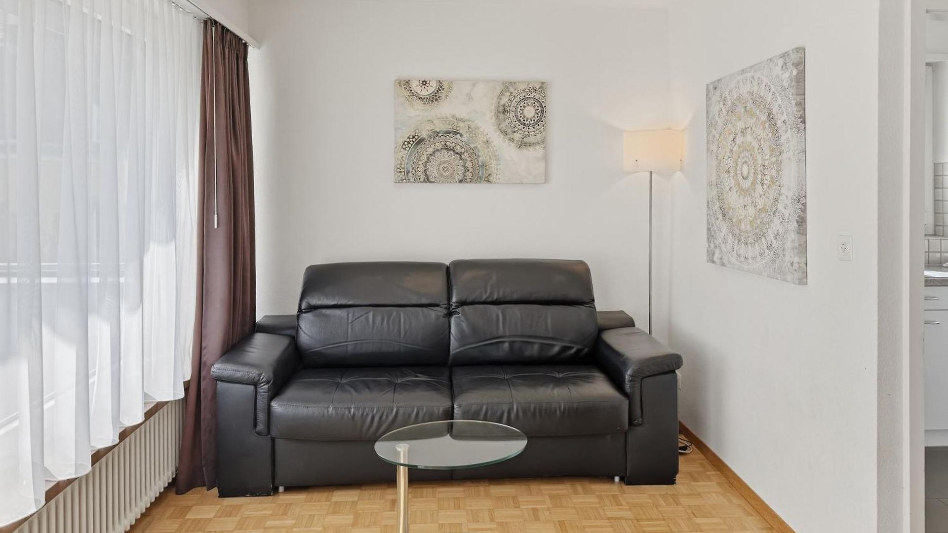 Apartment Very 1br Flat With Sunny Balcony - Sky4 *