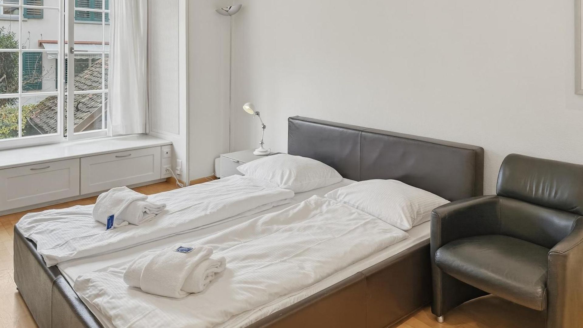 Charmin In Old Town - Uz8 Apartment *