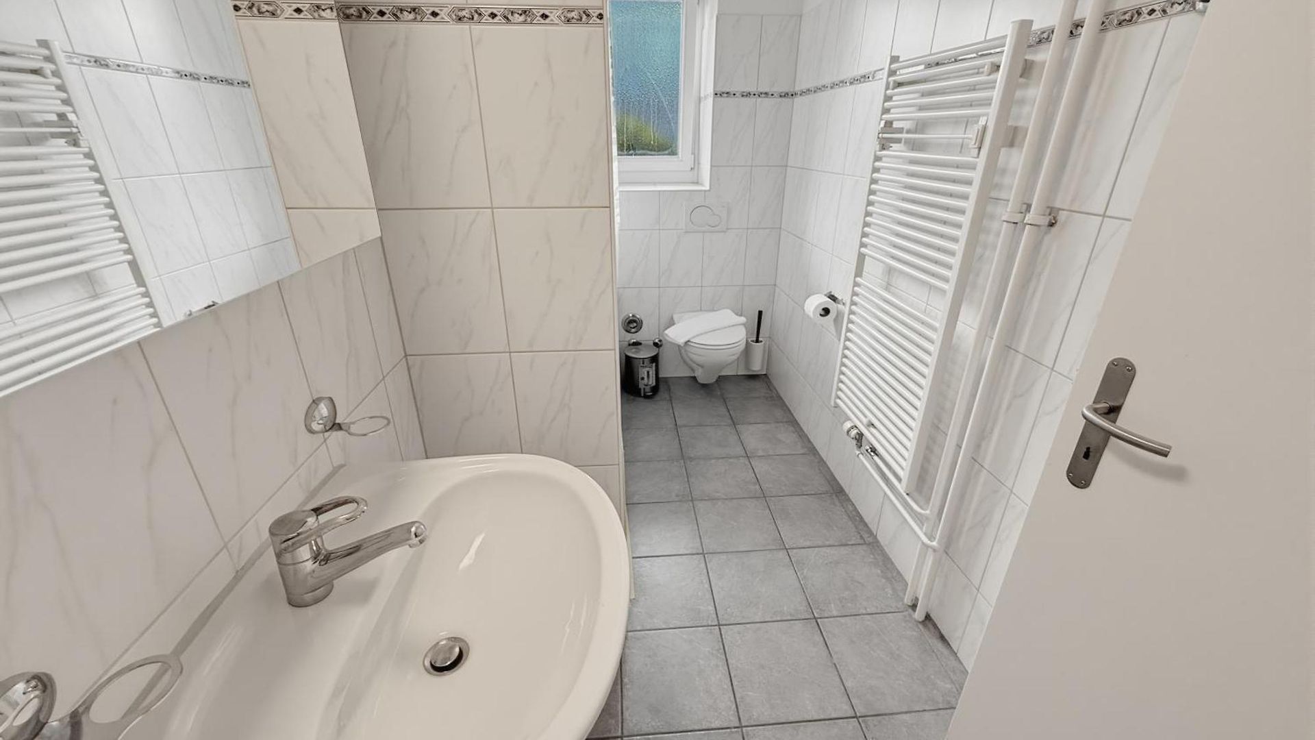 2 Bedroom Near And Centre - D5 Apartment *