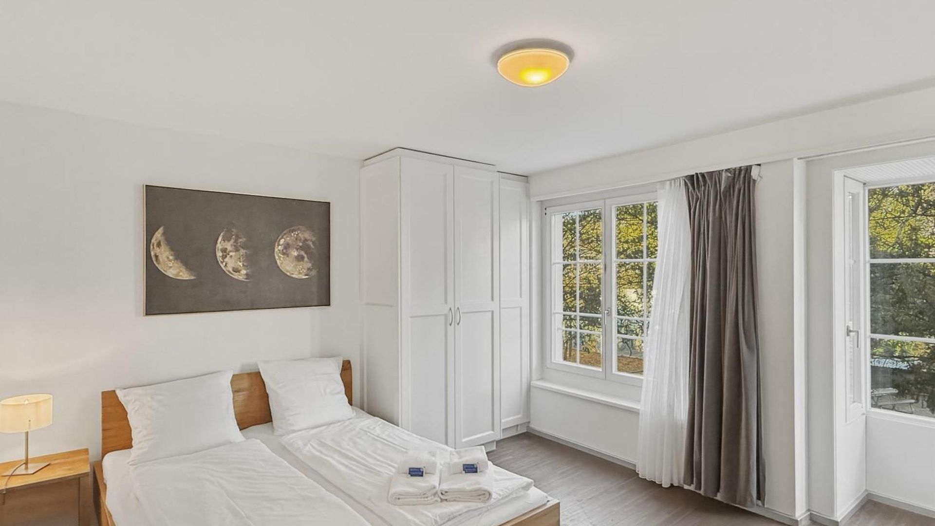 Charming In The Old Town - Uz15 Apartment