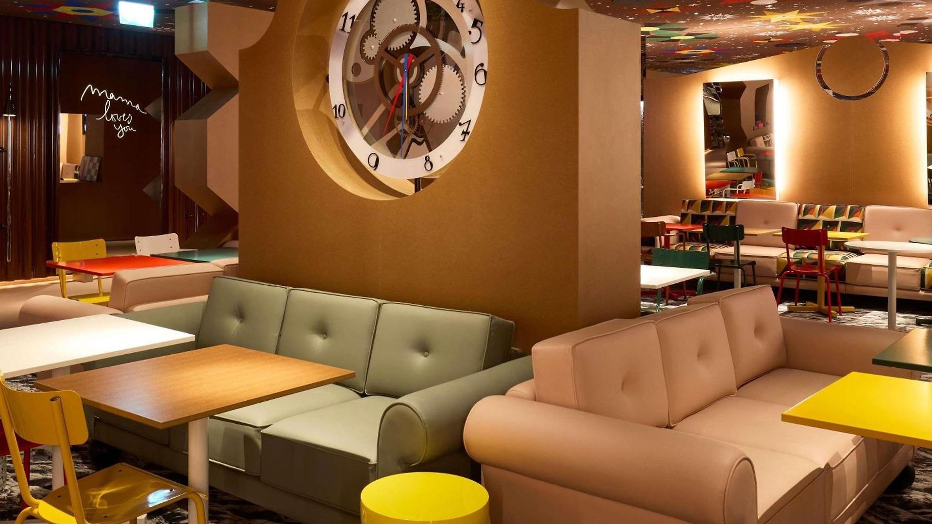 Mama Shelter Hotel