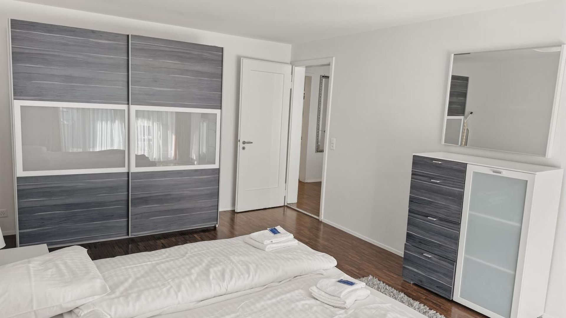 2br Near - Flower 23 Apartment *