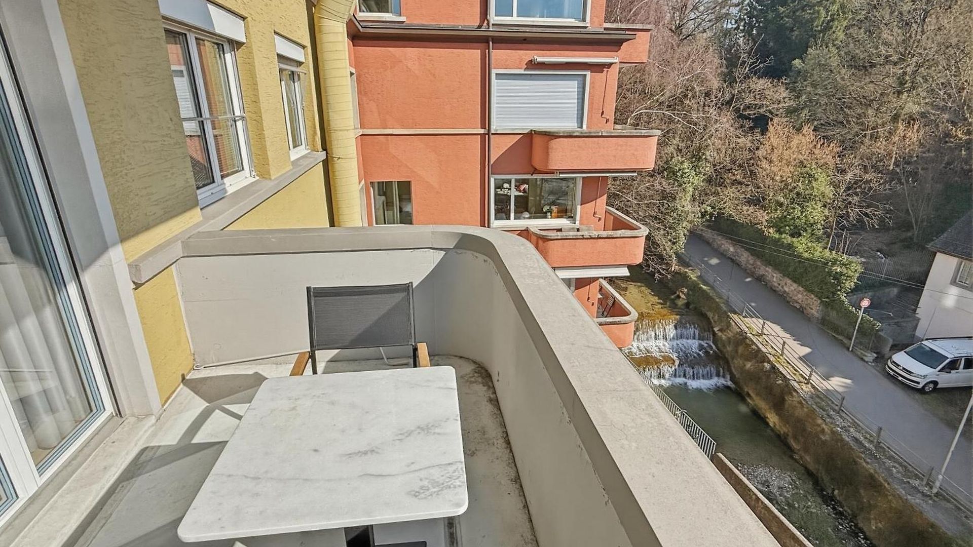 Executive 1br Flat, Center - Hammer 2
