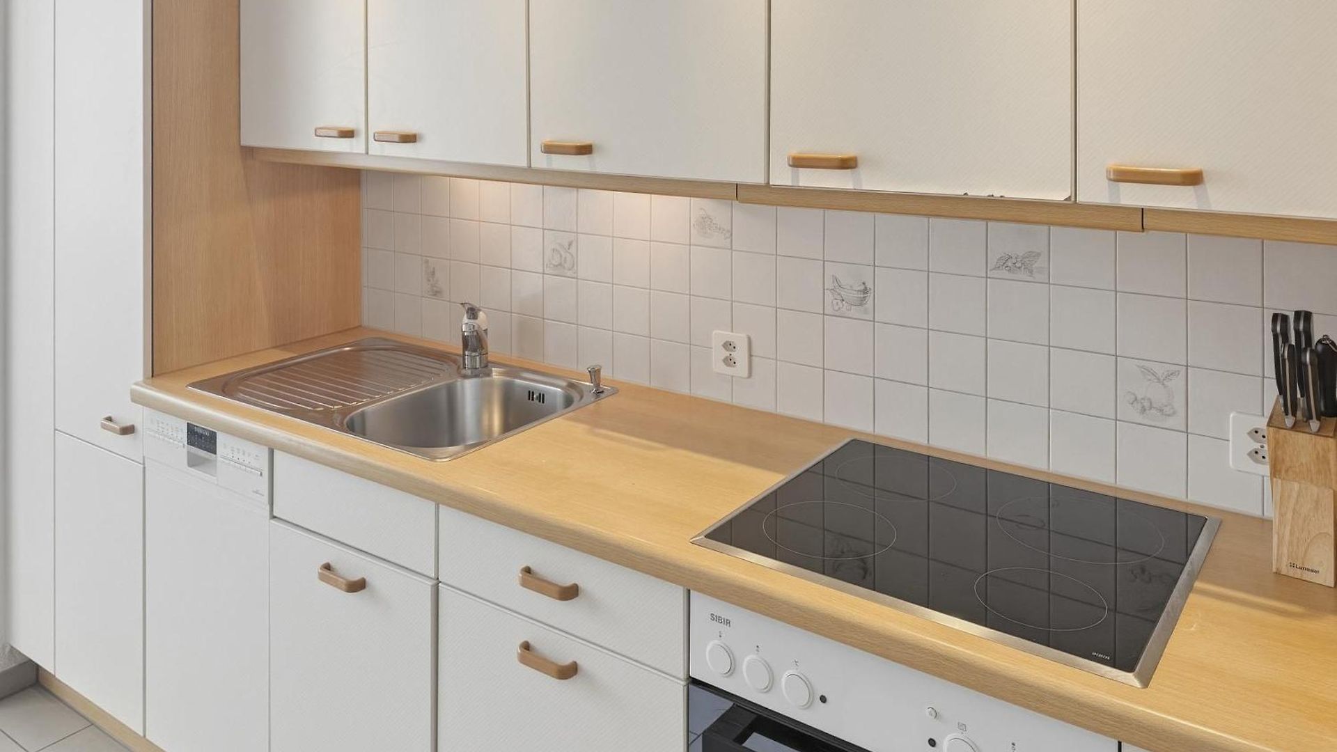 Executive 1br Flat, Center - Hammer 2 Apartment *