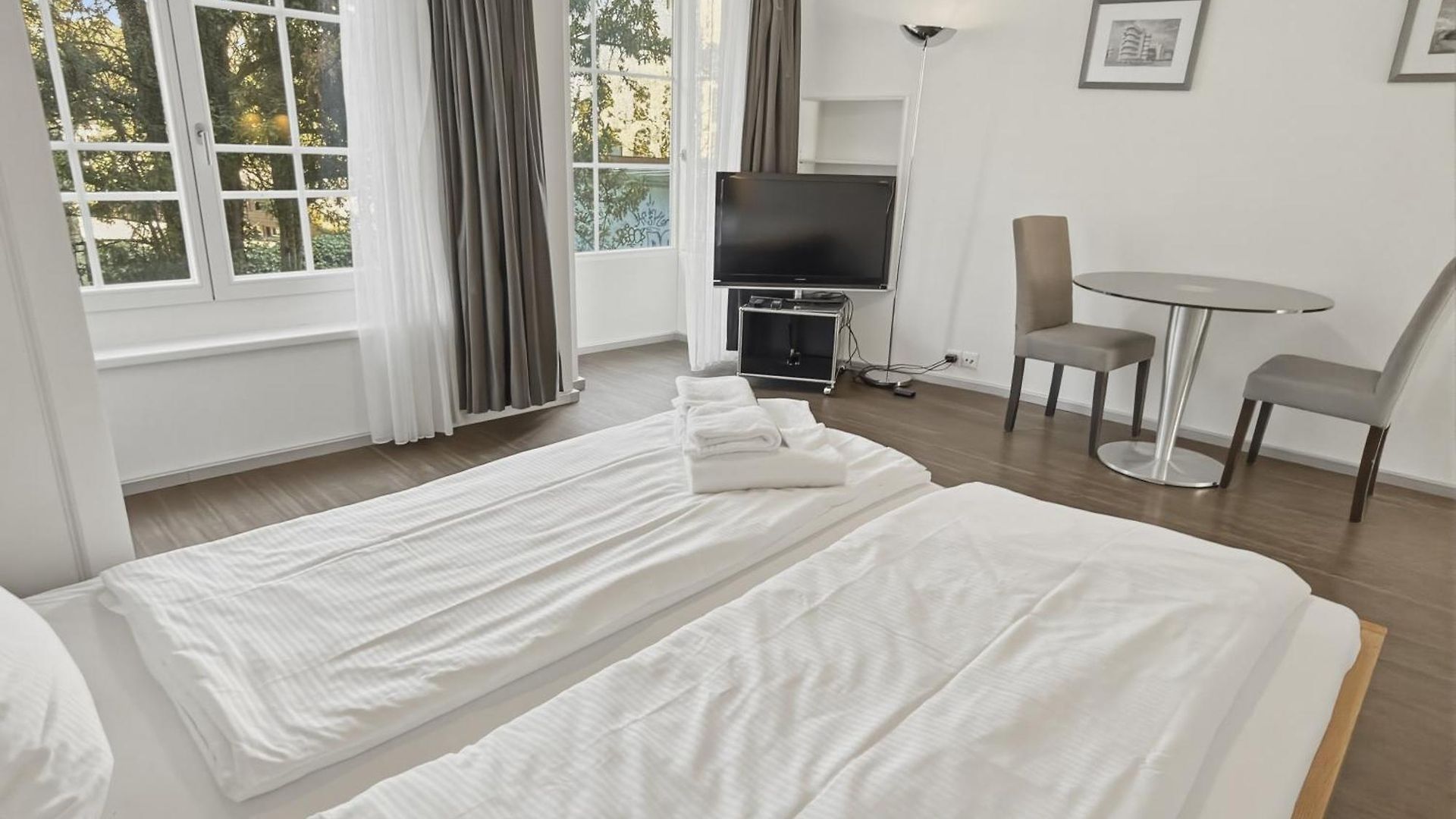 Apartment Charming In The Old Town - Uz15 *