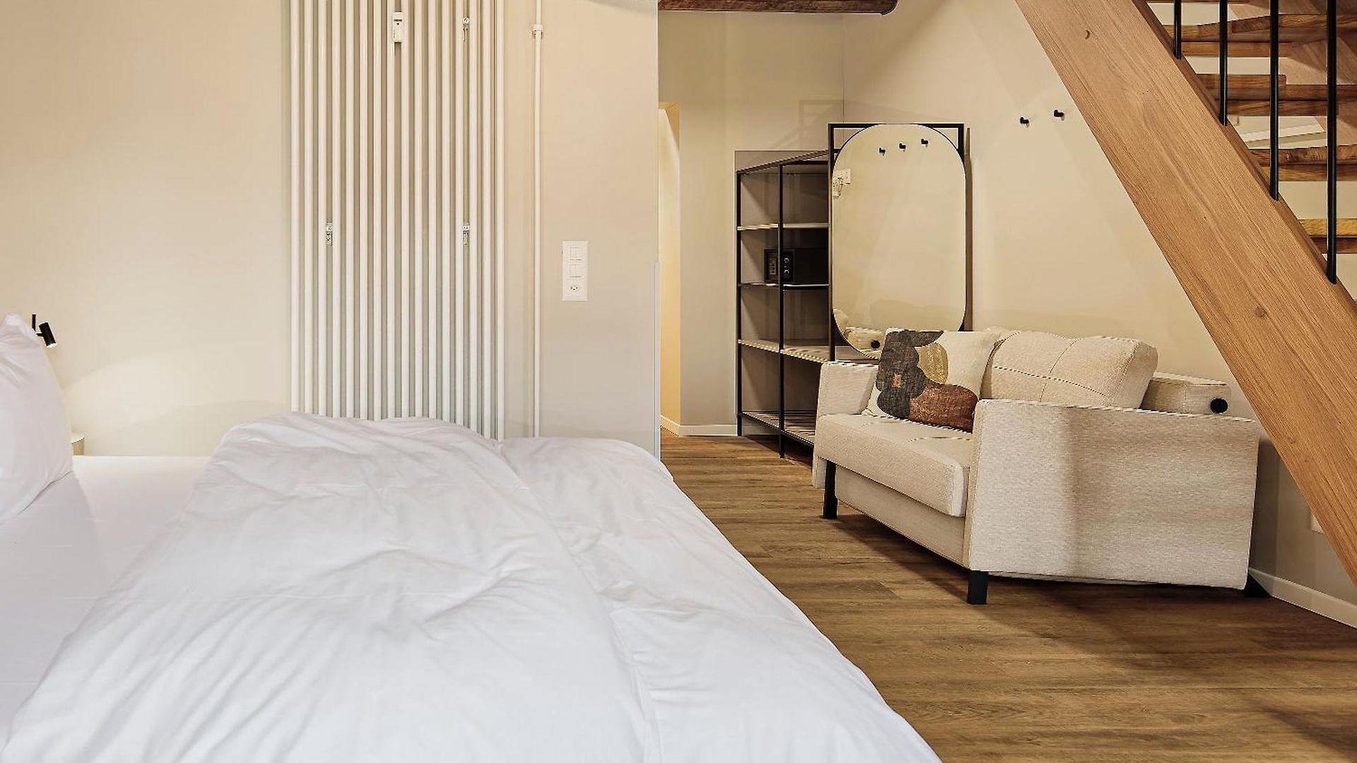 Sunday Aparthotel