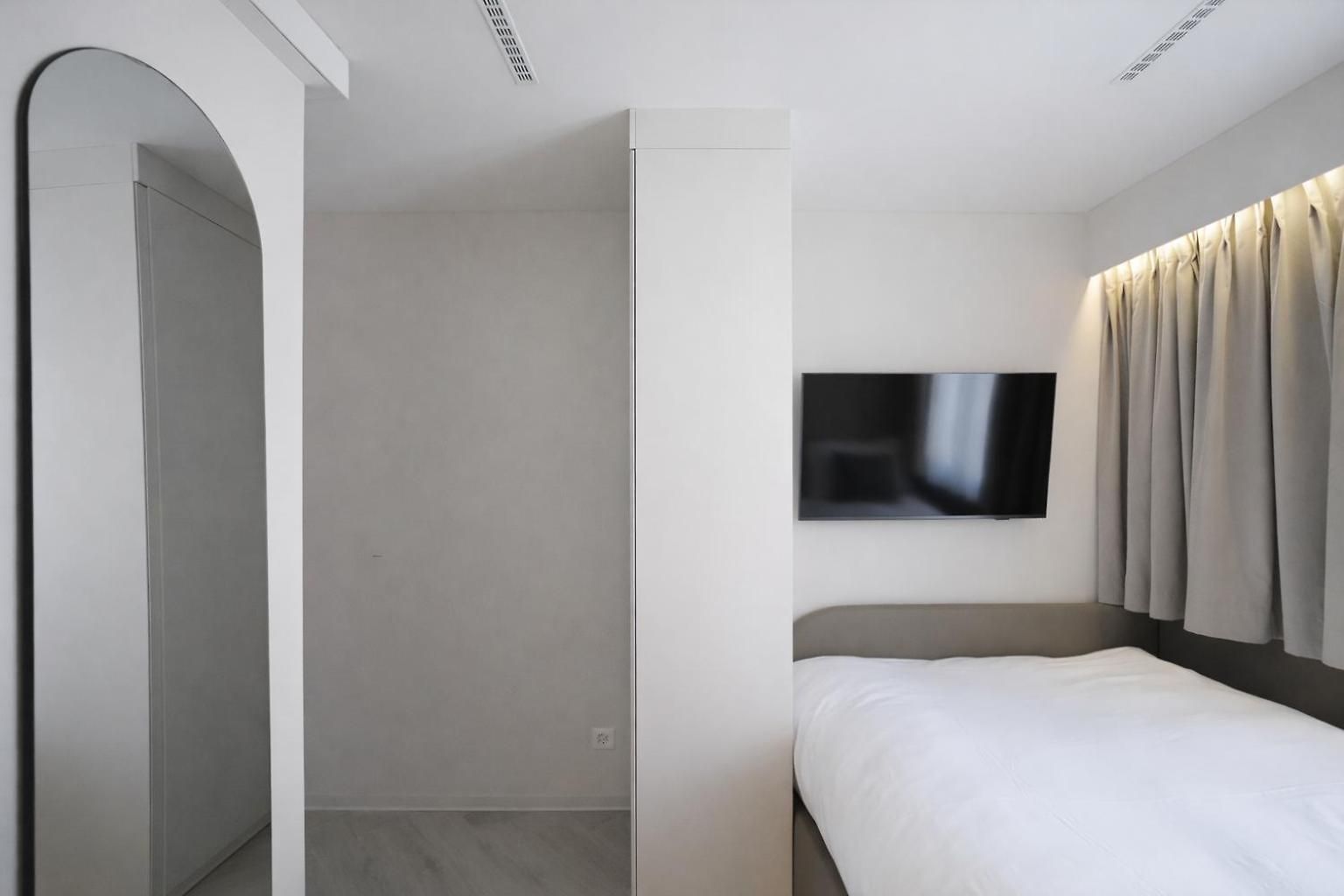 Visionapartments Leonhardstrasse - Self Check-in 3*