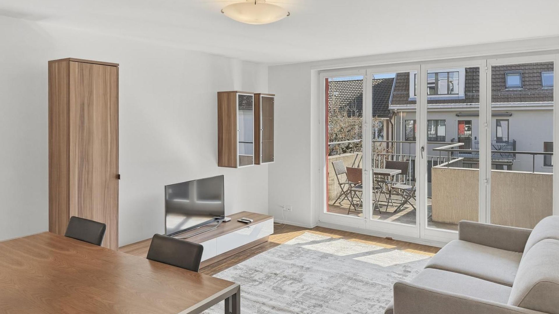 Modern 1br In The Center - Flower 41