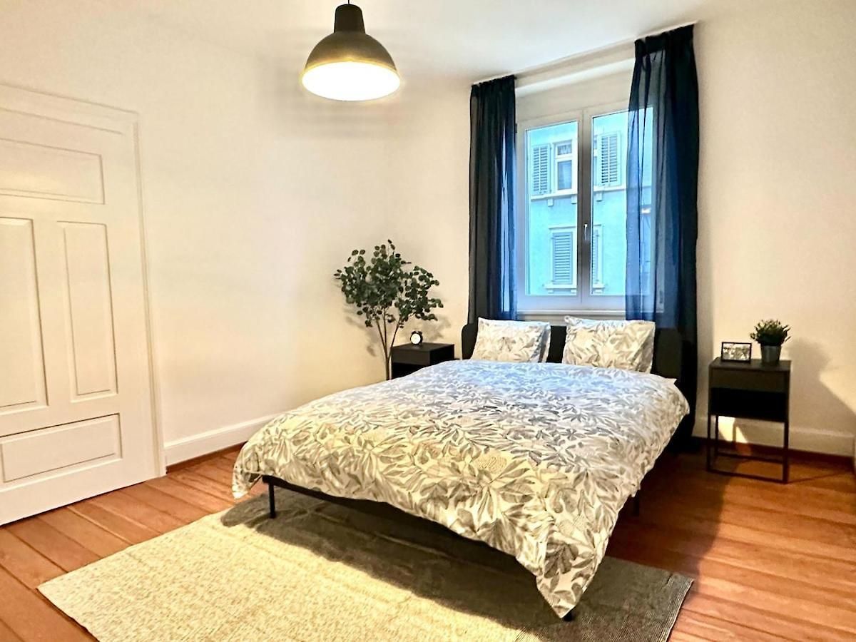 Elegant Seefeld - Walk To And Center Apartment Zürich