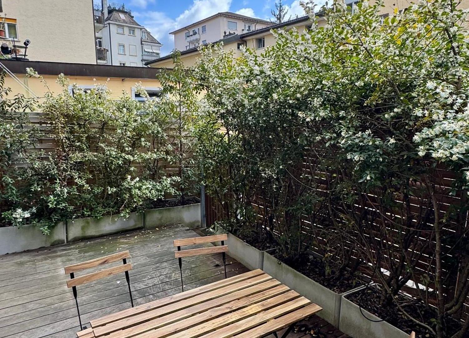Newly Renovated Next To With Private Terrace