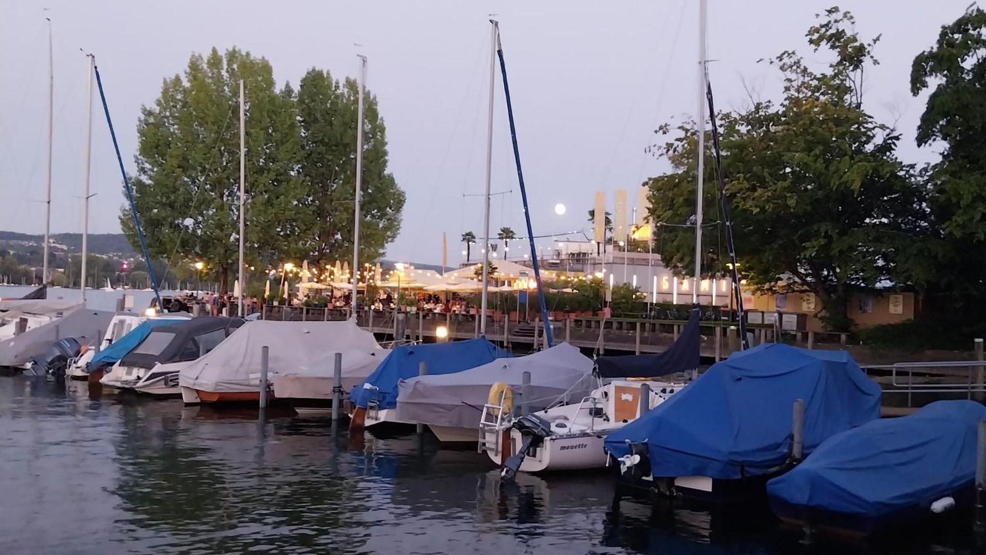 Zurich's * Zürich