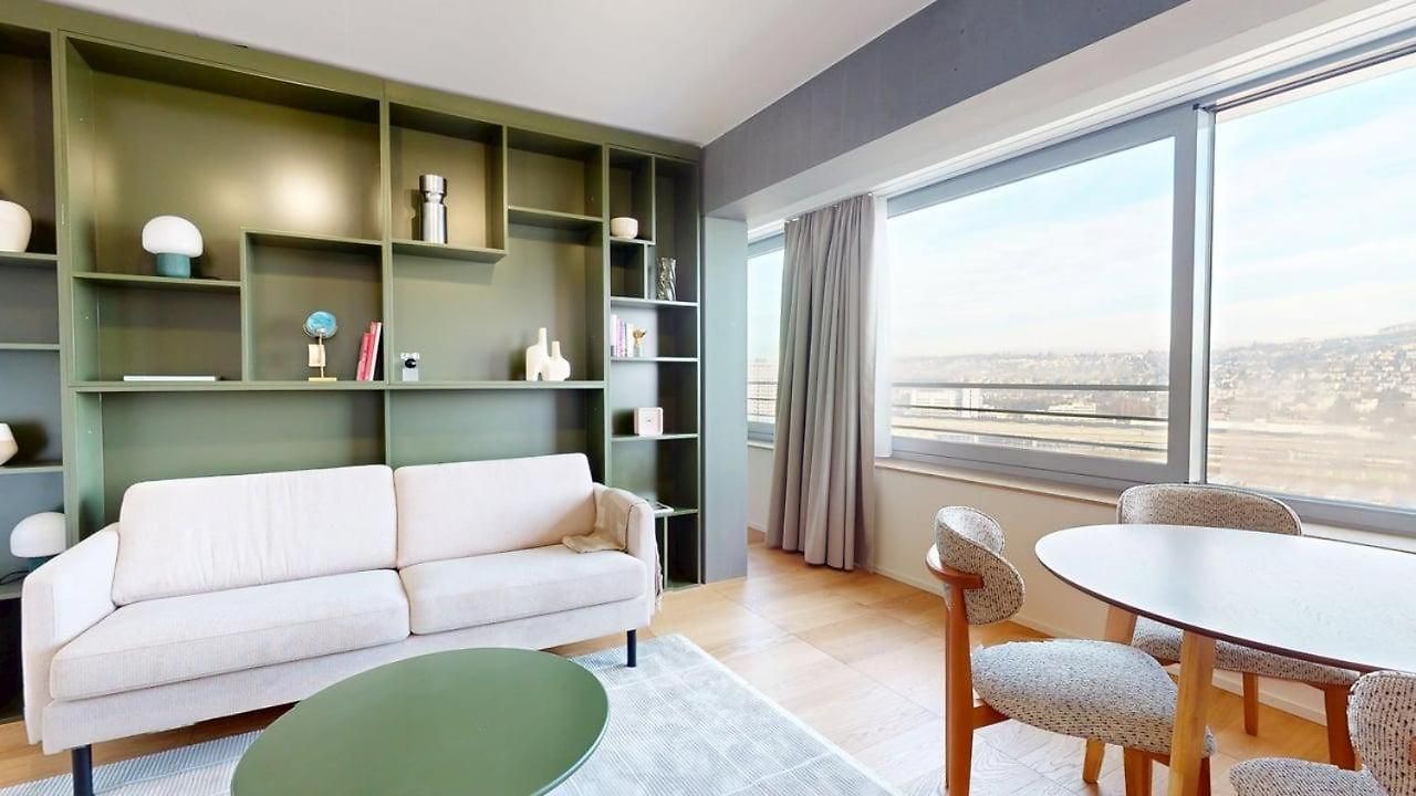 Alto-tower - Self Check In Apartment *