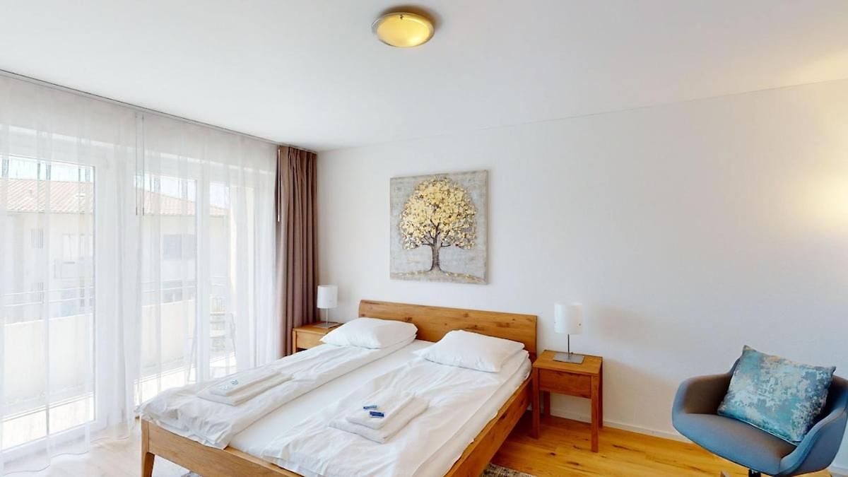 Apartment Big With Balcony - Sun 14