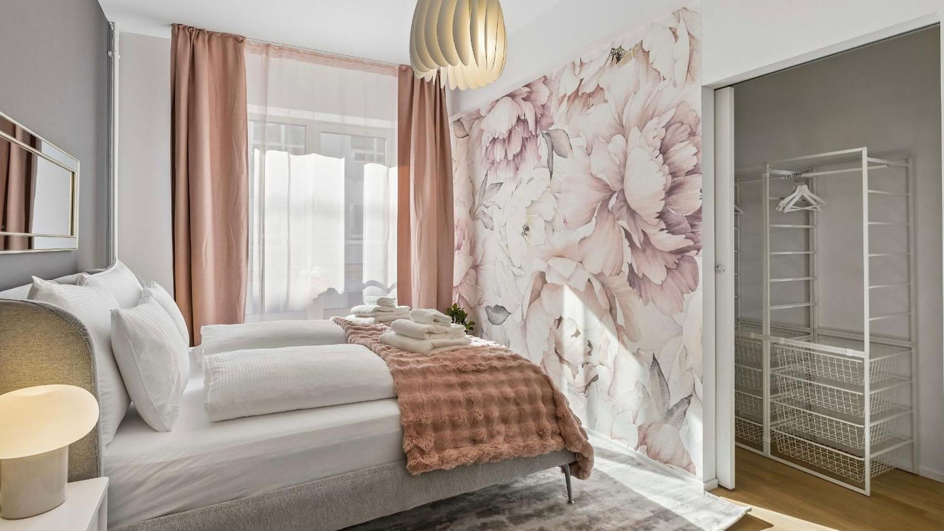 Oldtown Penthouse Maisonette Ac Privaterooftop * Zurich